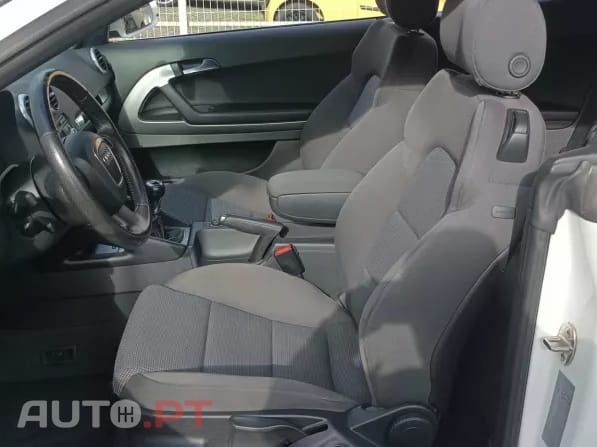 Audi A3 Cabrio 2.0 TDi S-Line