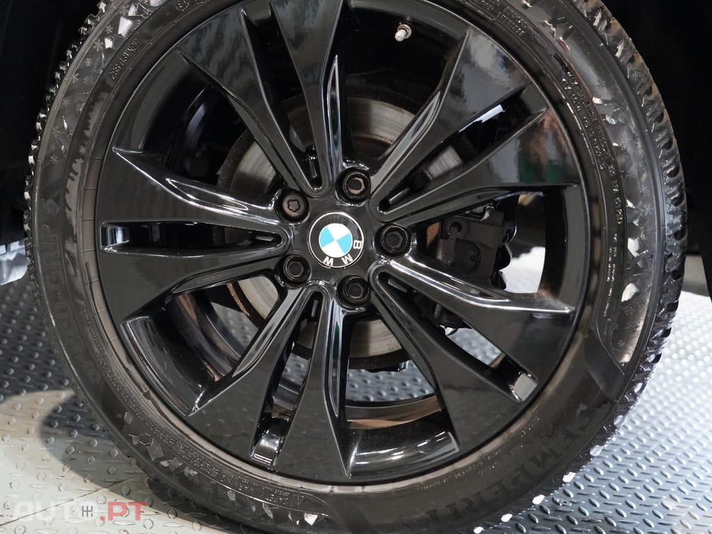 BMW X2 18 i sDrive Advantage