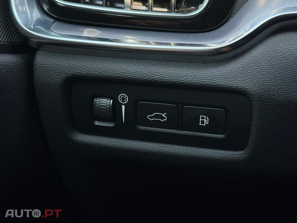 Volvo V60 2.0 T6 AWD TE Inscription Expression