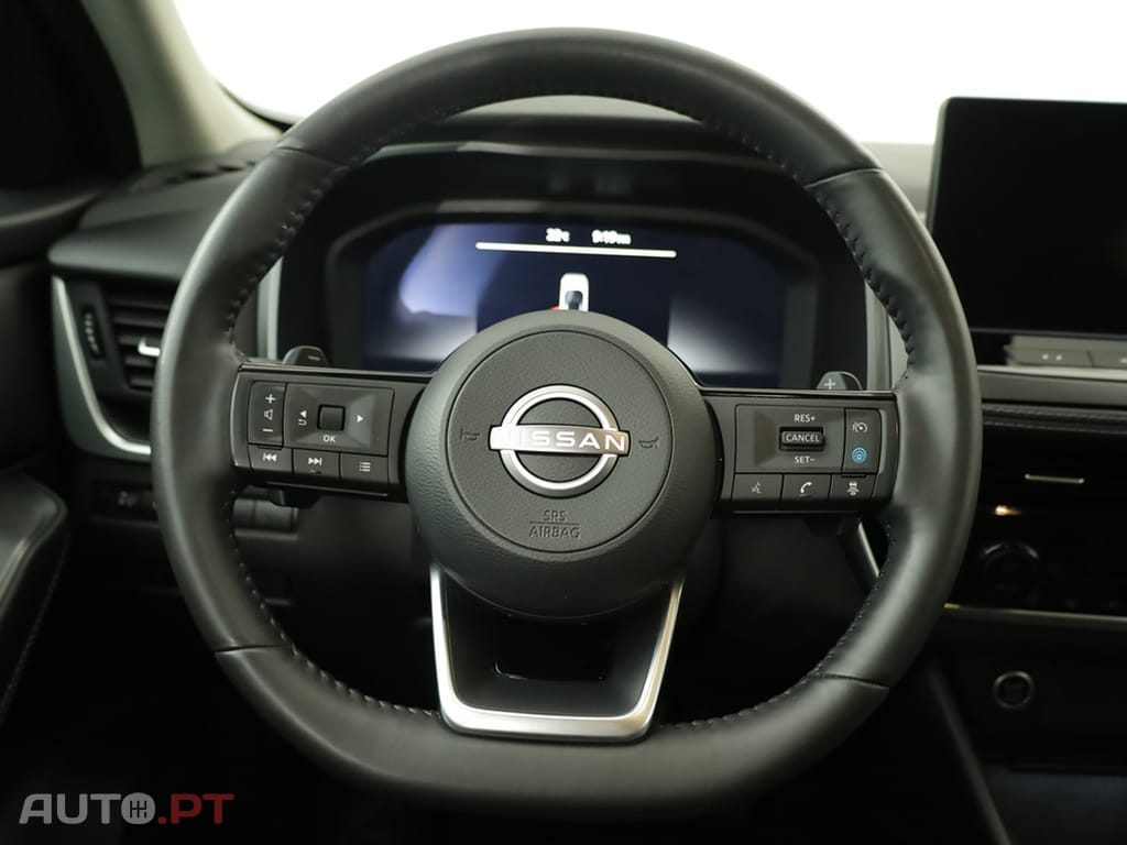 Nissan Qashqai Qashqai 1.3 DIG-T N-Connecta LED Xtronic