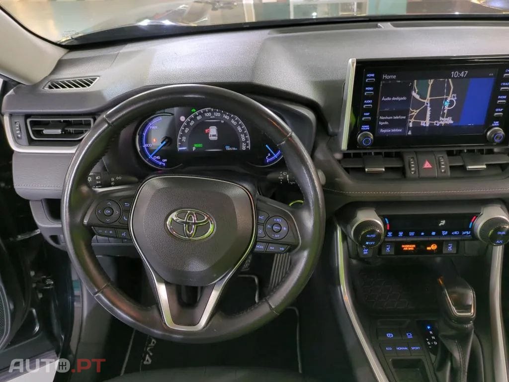 Toyota RAV4 2.5 HDF Comfort
