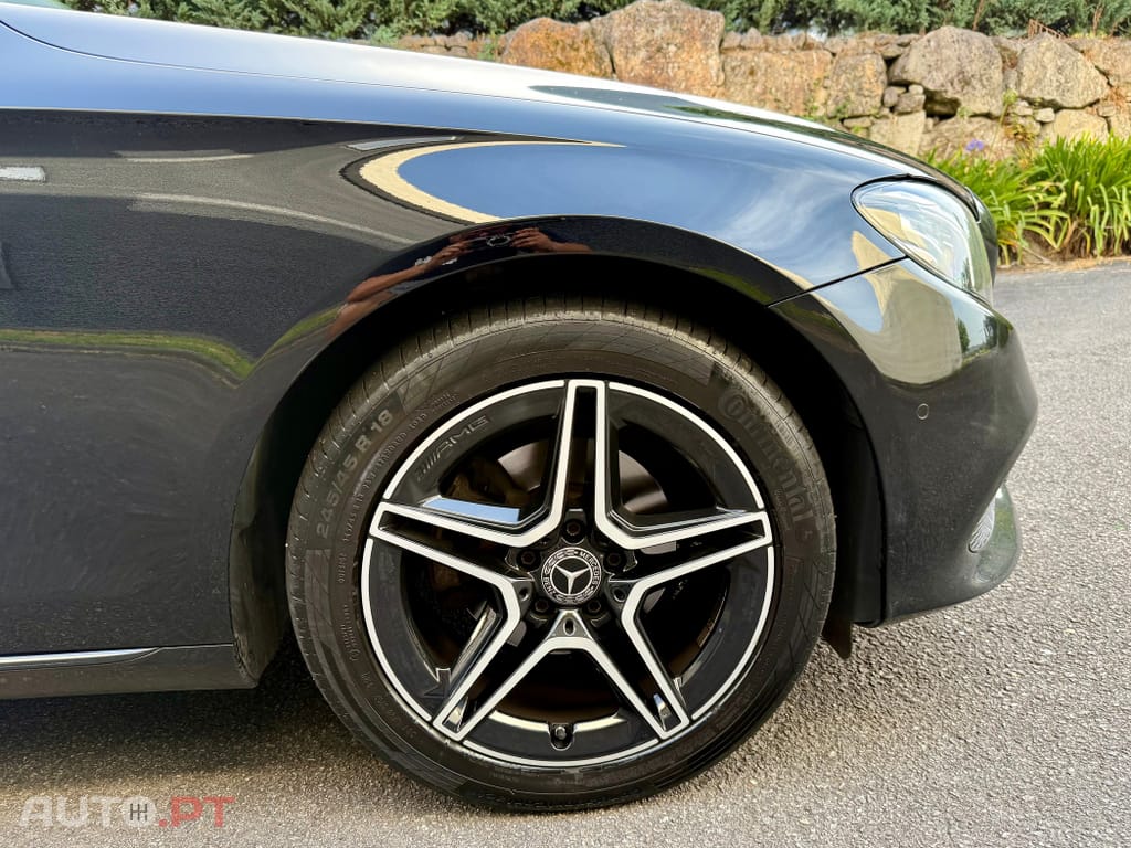 Mercedes-Benz E 220 d T 9G-TRONIC Avantgarde