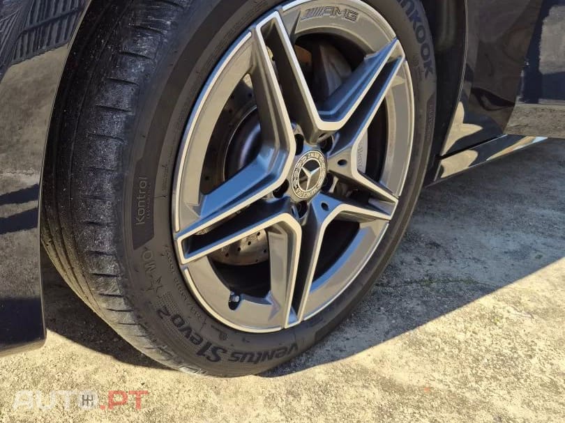 Mercedes-Benz E 300 9G-TRONIC AMG LINE 4 MATIC