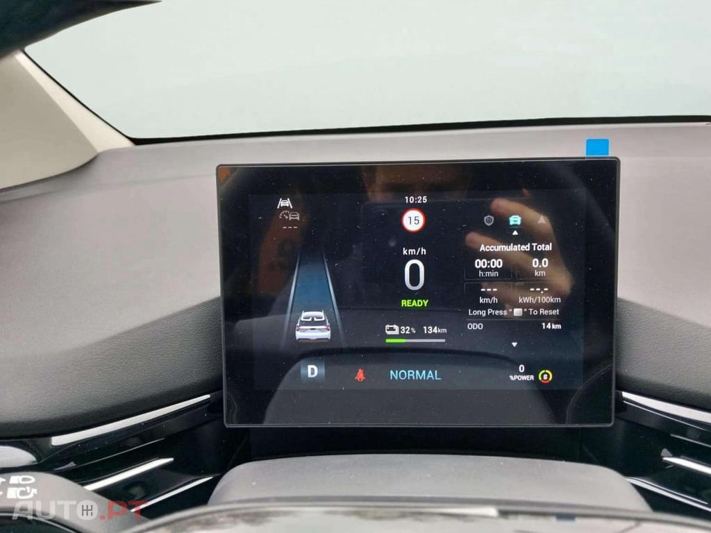 MG MG4 64 kWh Luxury