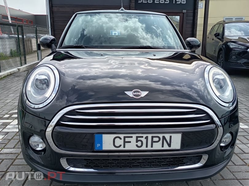 MINI Cabrio Cooper Premium Resolute Edition Auto