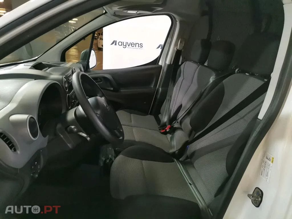 Peugeot Partner 1.6 BlueHDi L2 Premium 3L