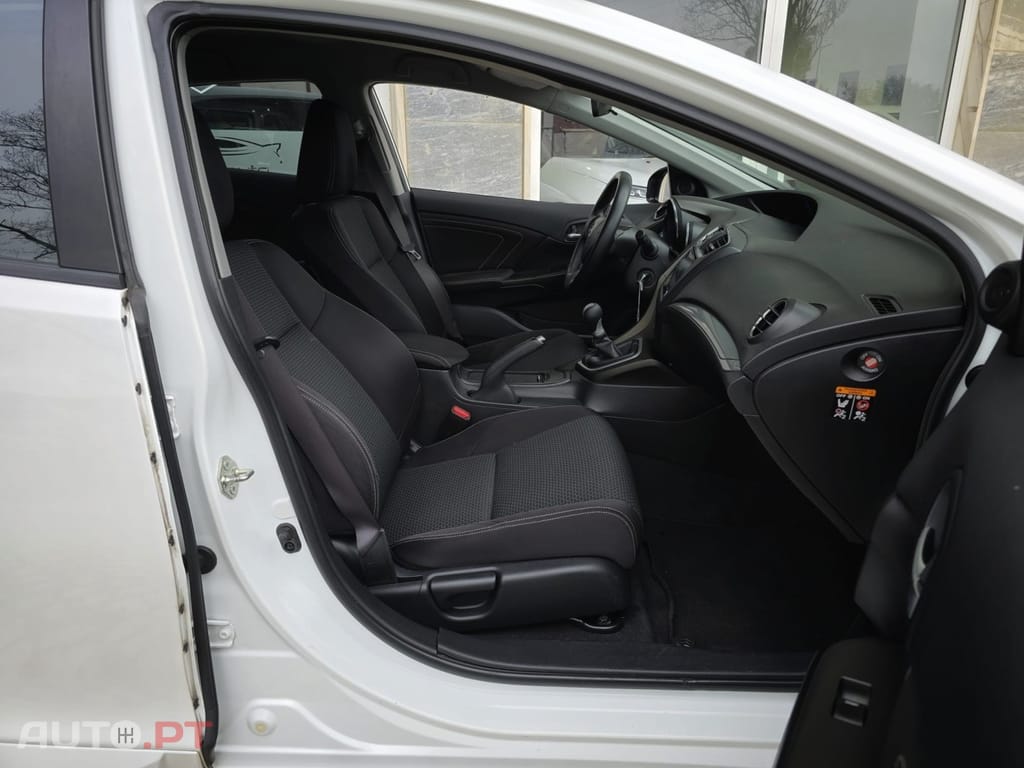 Honda Civic 1.6 i-DTEC Sport Navi