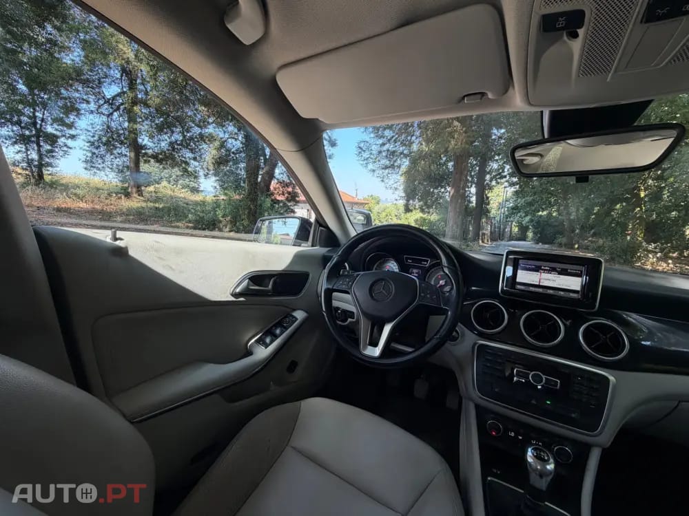 Mercedes-Benz CLA 200 CDI AMG Line