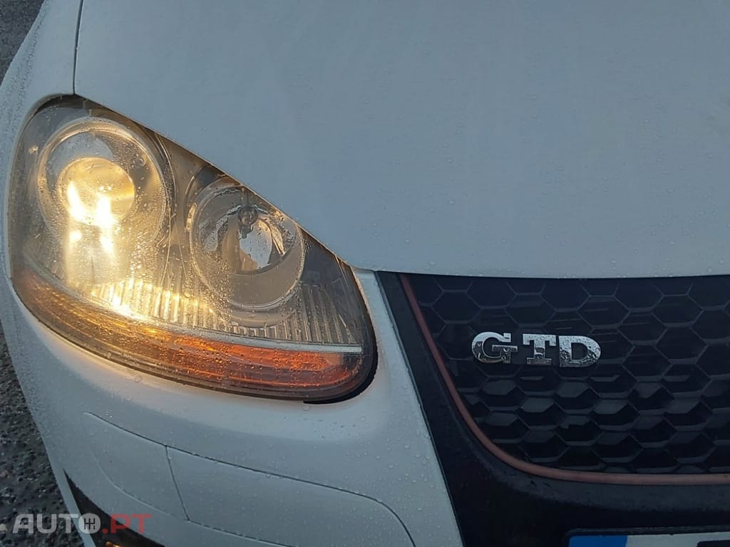 Volkswagen Golf 2.0 TDI R 170 cv