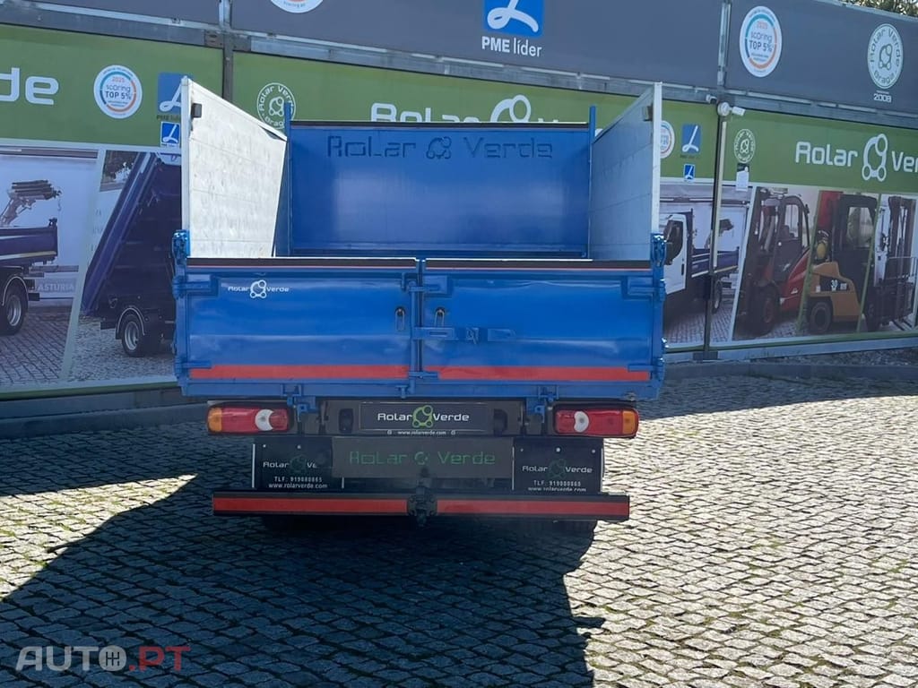 Mitsubishi Canter BASCULANTE