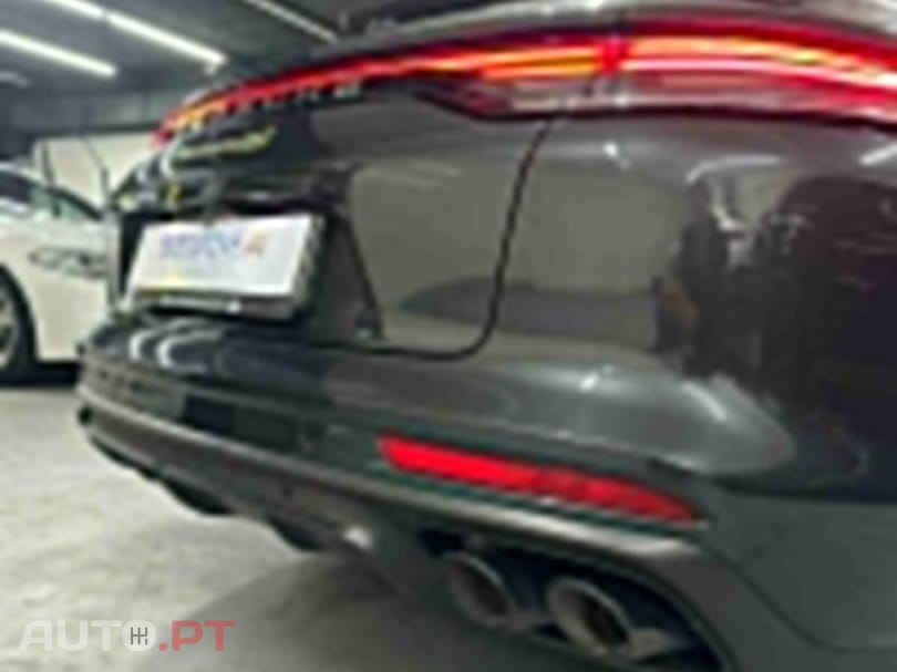 Porsche Panamera 4S E-Hybrid