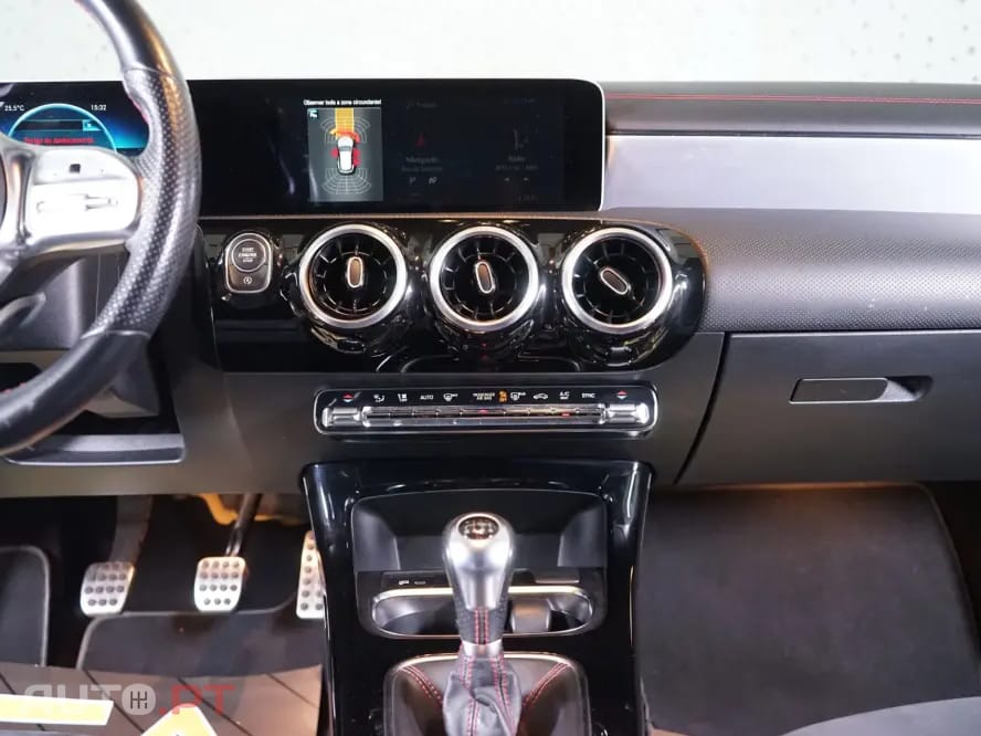 Mercedes-Benz CLA 180 d Shooting Brake AMG Line