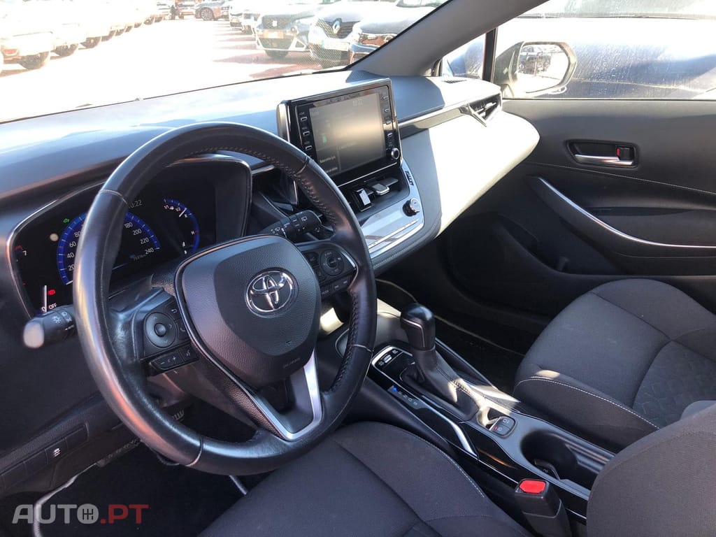 Toyota Corolla 1.8 Hybrid Comfort+P.Sport