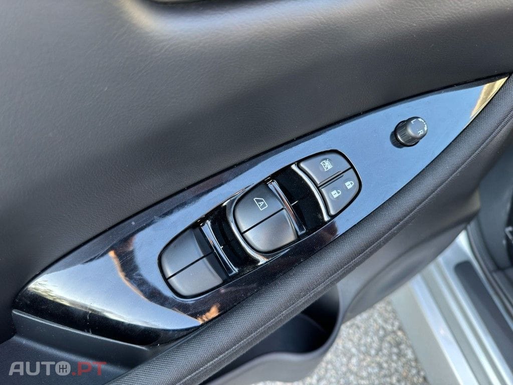 Nissan Leaf Tekna ProPilot Park