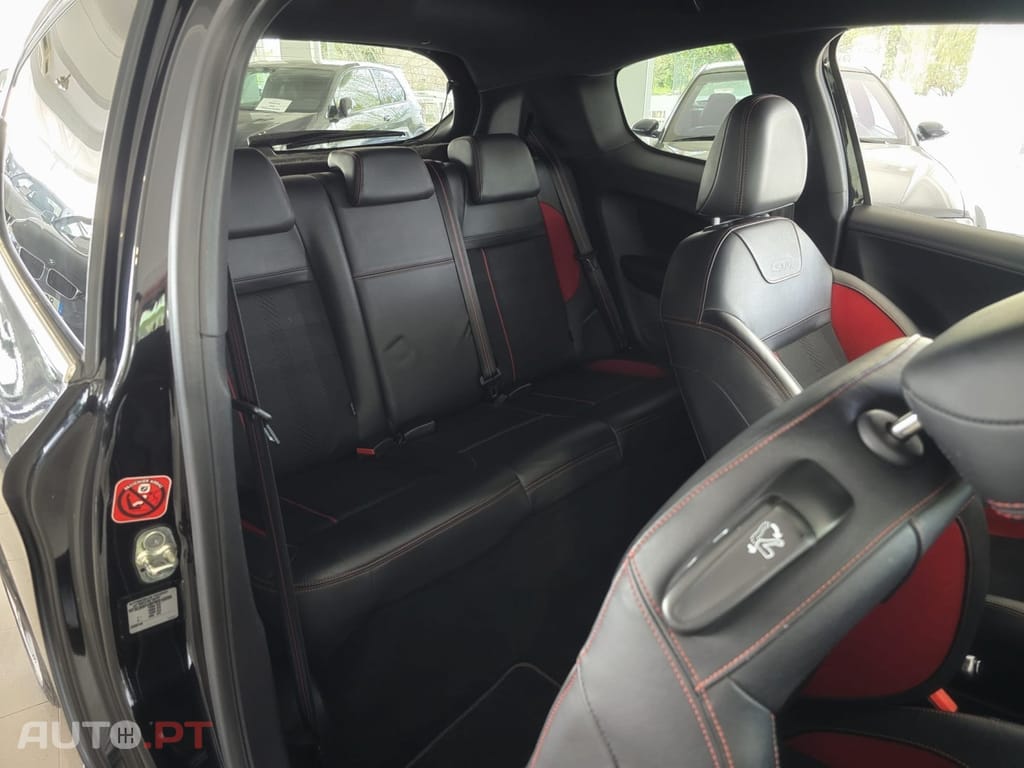 Peugeot 208 1.6 THP GTi