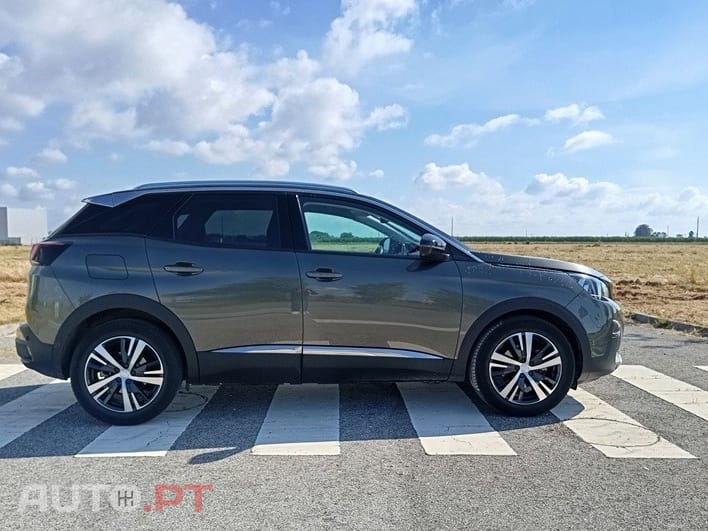 Peugeot 3008 PureTech 130 Stop & Start GPF EAT8 Allure