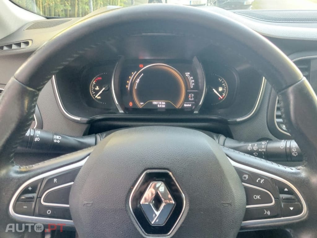 Renault Mégane Sport Tourer 1.5 Blue dCi Intens EDC