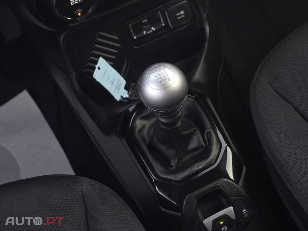 Jeep Renegade 1.6 MJD Night Eagle