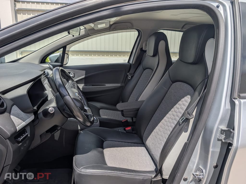 Renault Zoe (c/ Bateria) Z.E. 50 INTENS