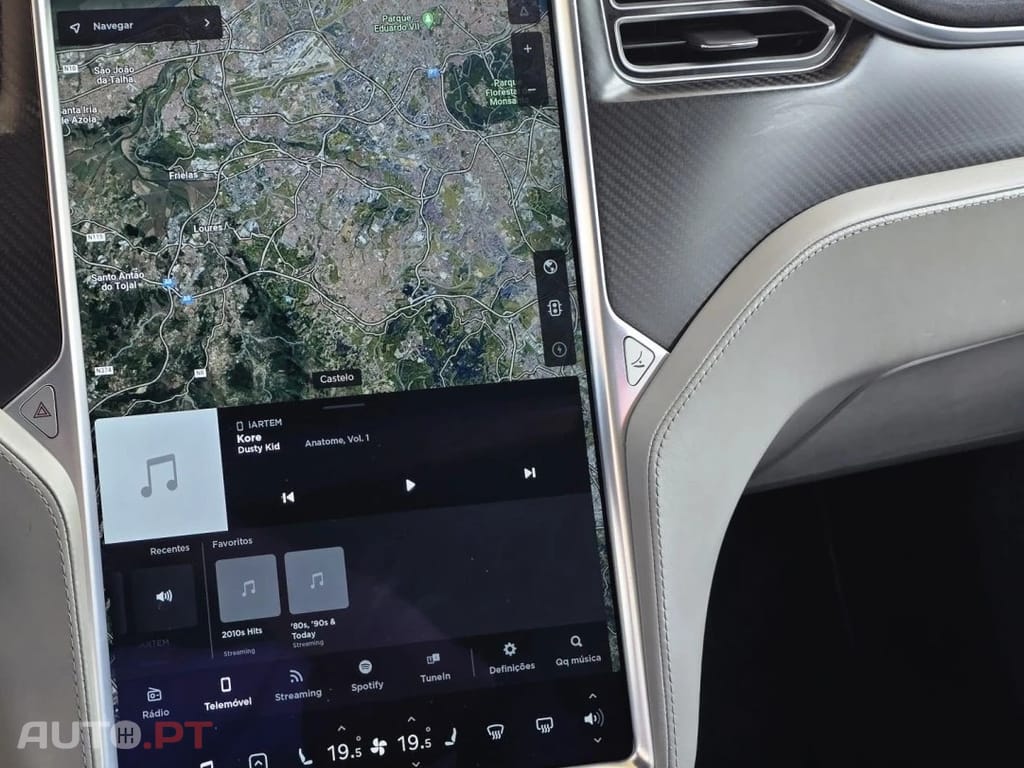 Tesla Model S S 85D