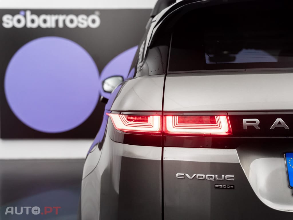 Land Rover Evoque 1.5 P300e AWD R-Dynamic S Auto