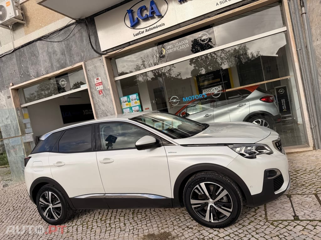 Peugeot 3008 1.6 Hybrid Allure Pack e-EAT8