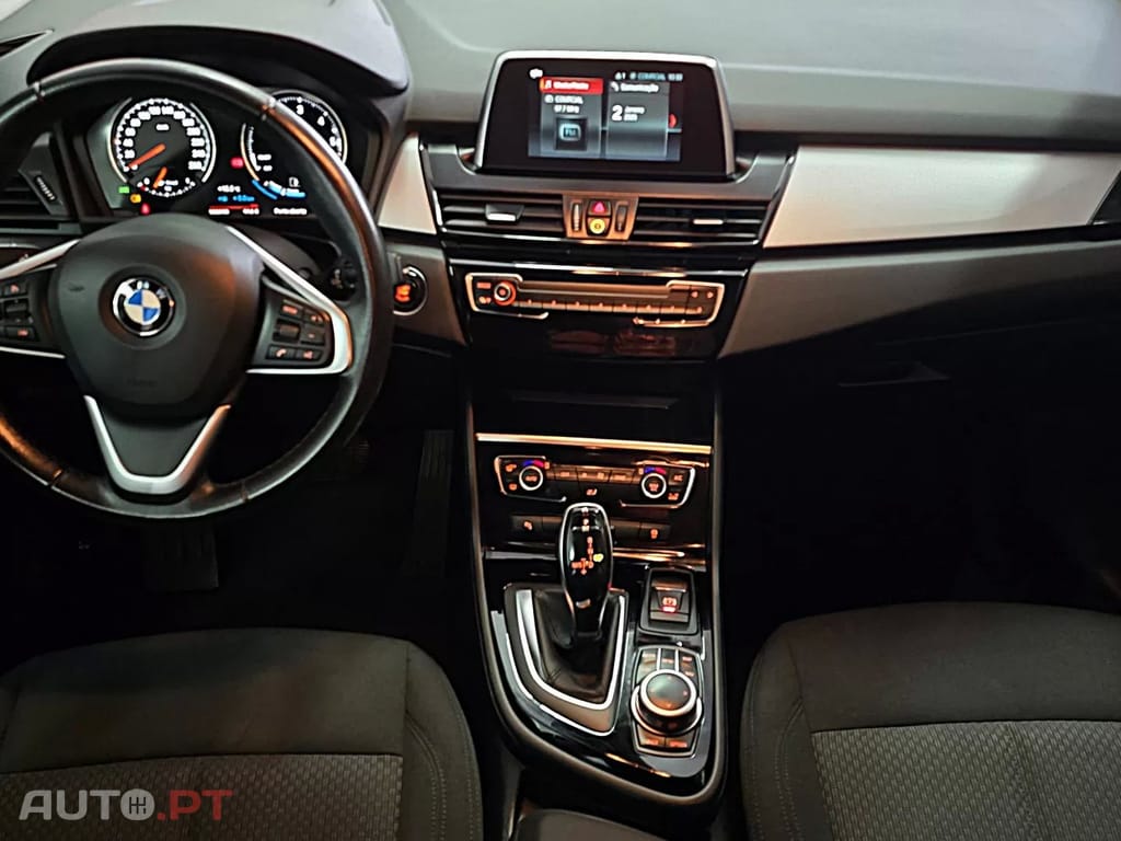 BMW 216 d Advantage Auto
