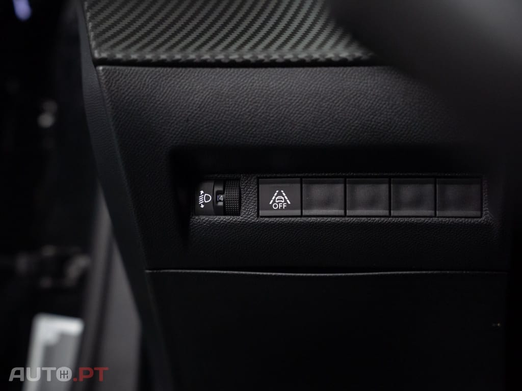 Peugeot 2008 1.2 PureTech Active Pack