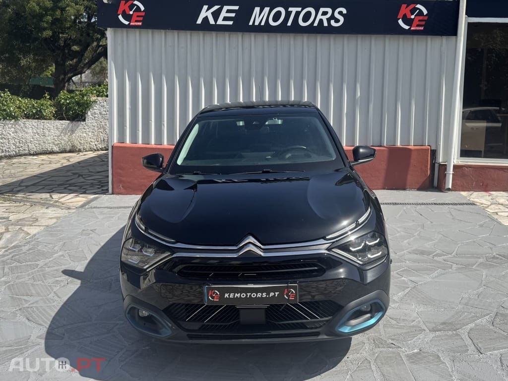Citroën e-C4 50 kWh E-Series Collection — fotografia 11