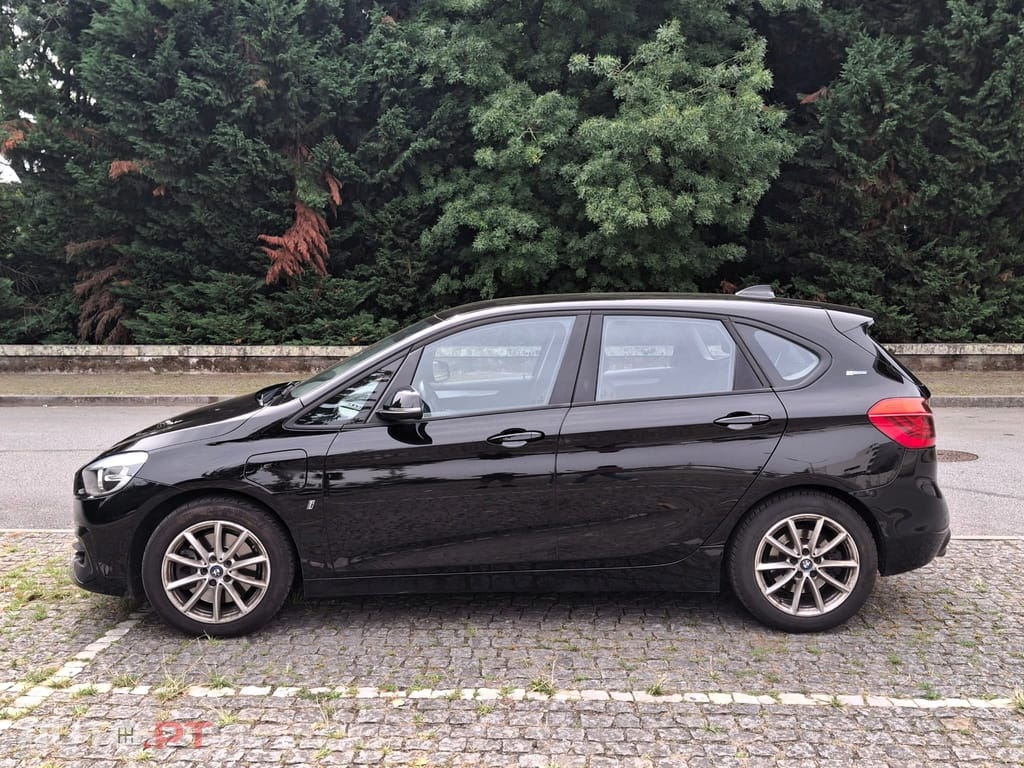 BMW 225 XE