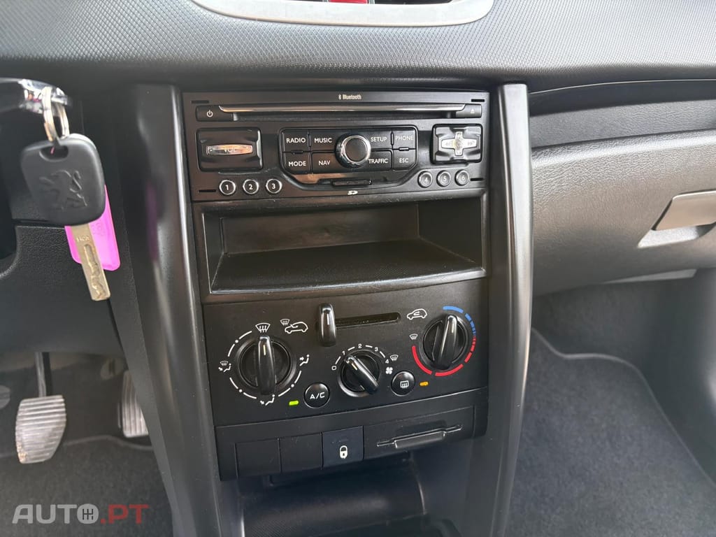 Peugeot 207 1.4 16V WIP Nav