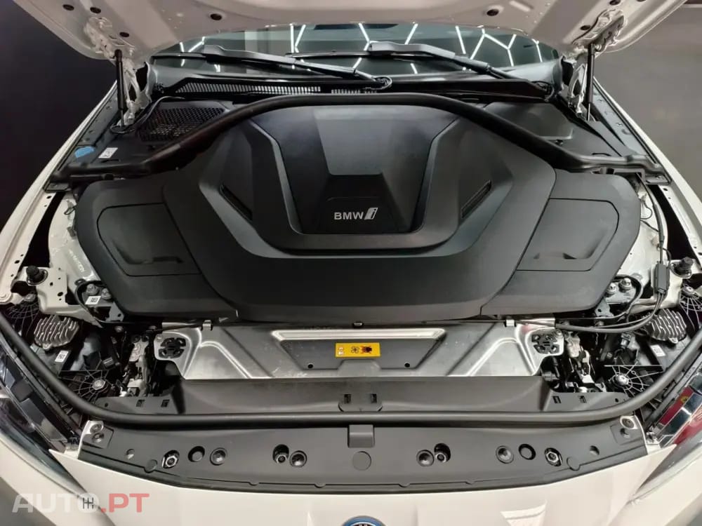 BMW i4 eDrive40