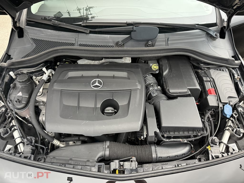 Mercedes-Benz B 180 d Style