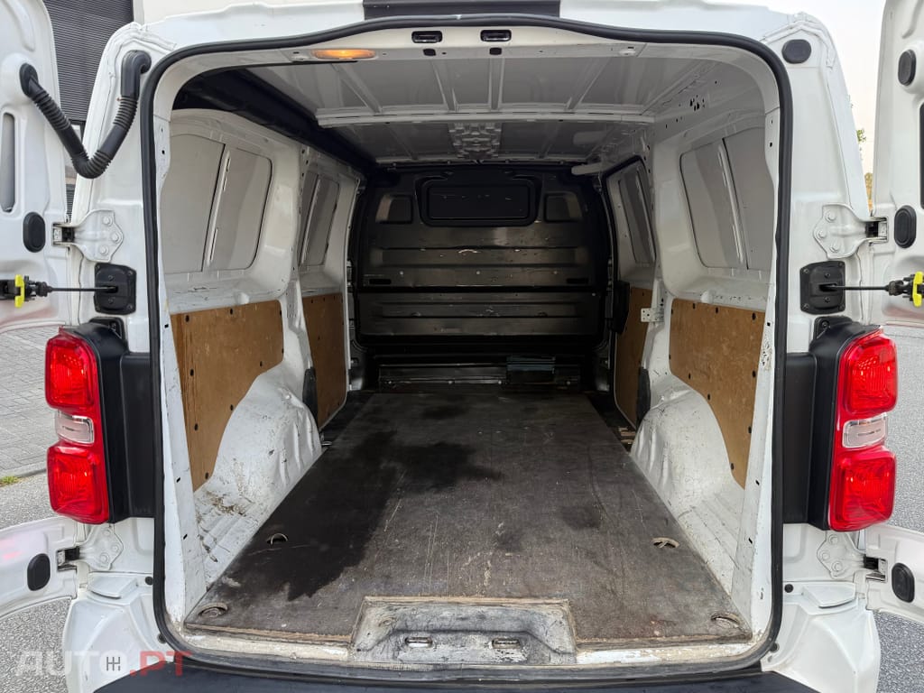 Peugeot Expert L3H1 TwinCab Premium
