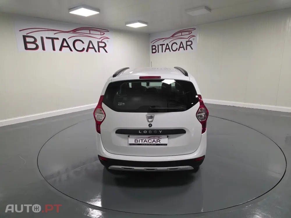 Dacia Lodgy 1.2 STEPWAY