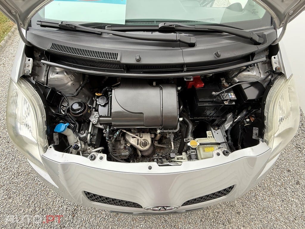 Toyota Yaris 1.0 VVT-i Comfort+AC