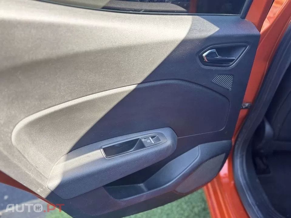 Renault Clio Energy dCi 90 EDC Intens