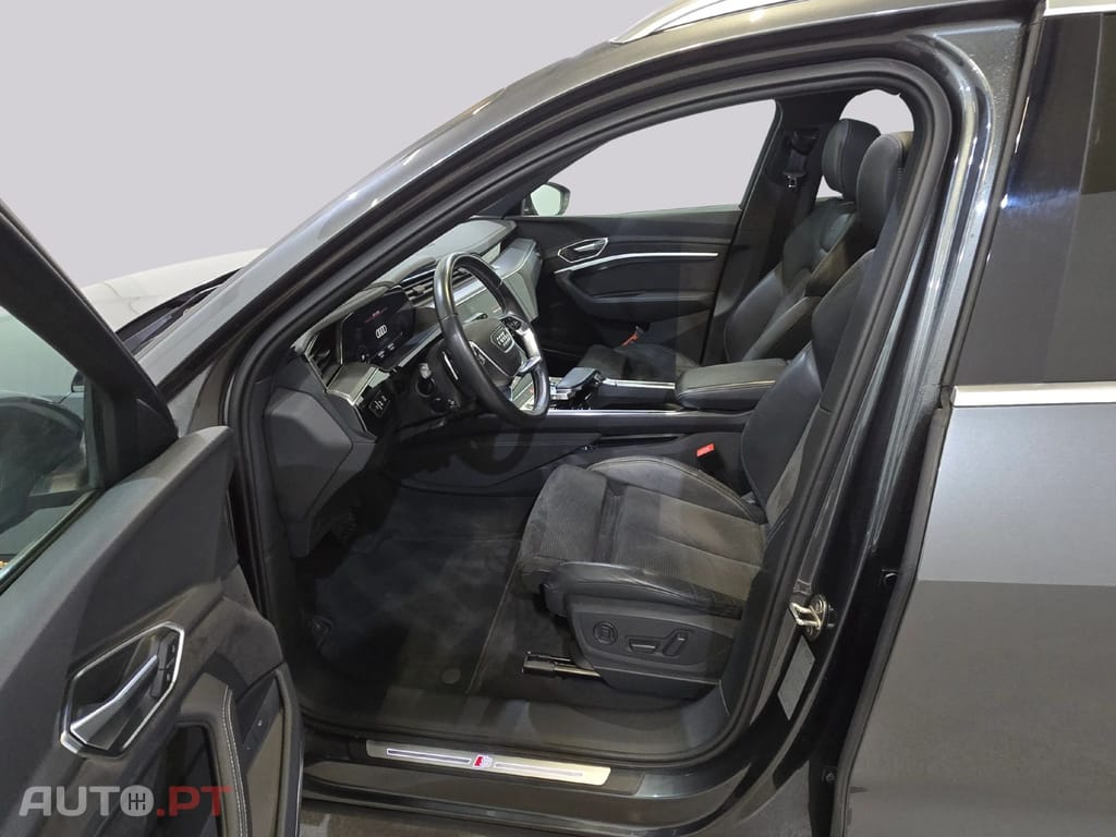 Audi E-Tron 50 Quattro S-Line