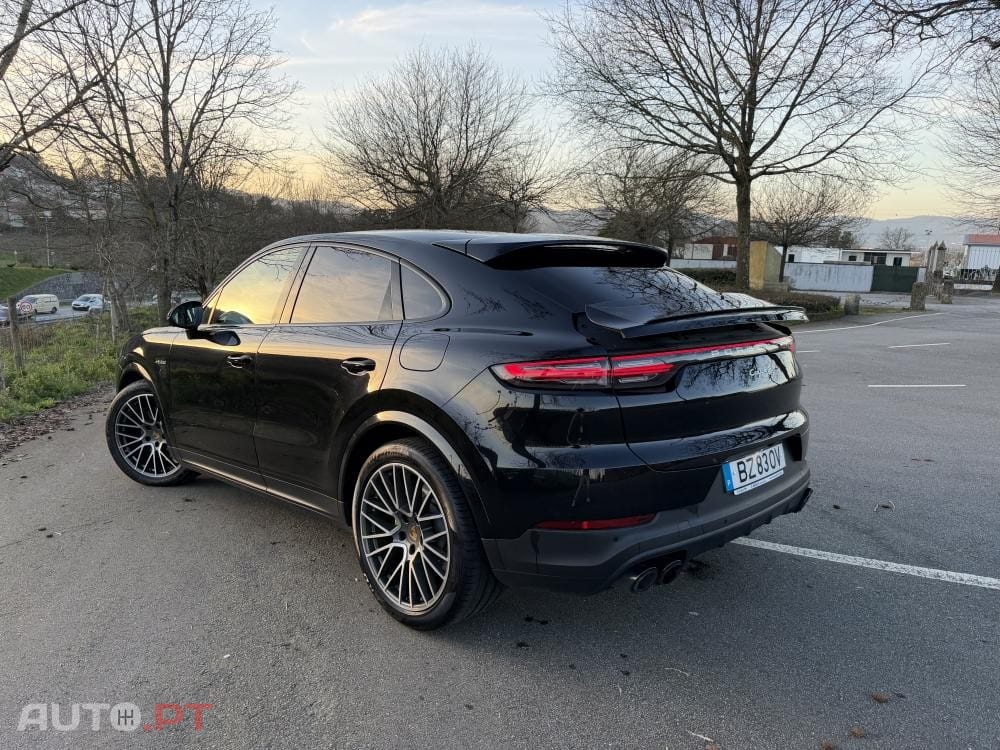 Porsche Cayenne E-Hybrid Platinum Edition