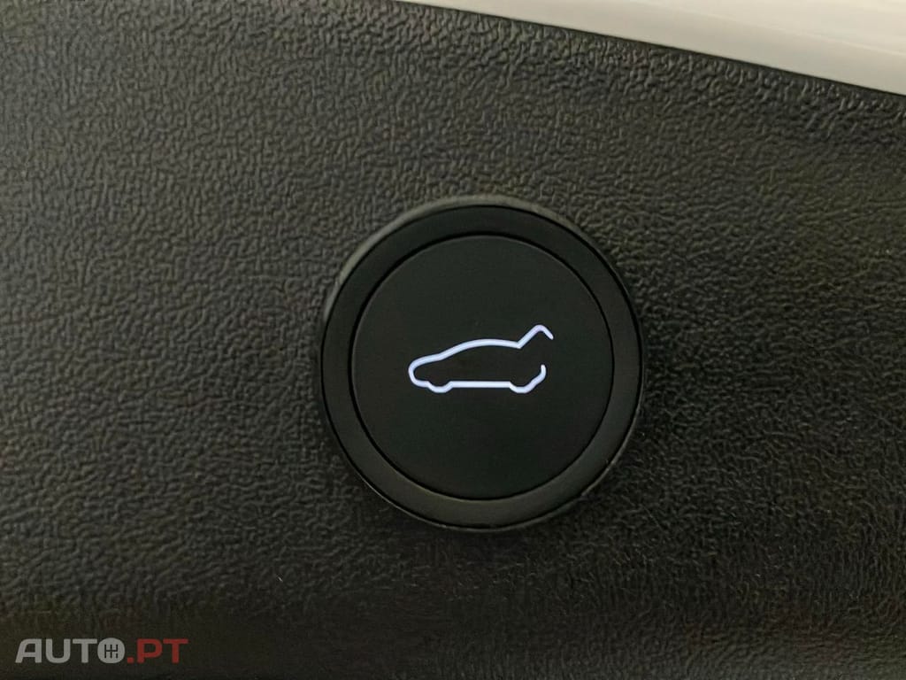 Tesla Model 3 Tração Traseira Premium