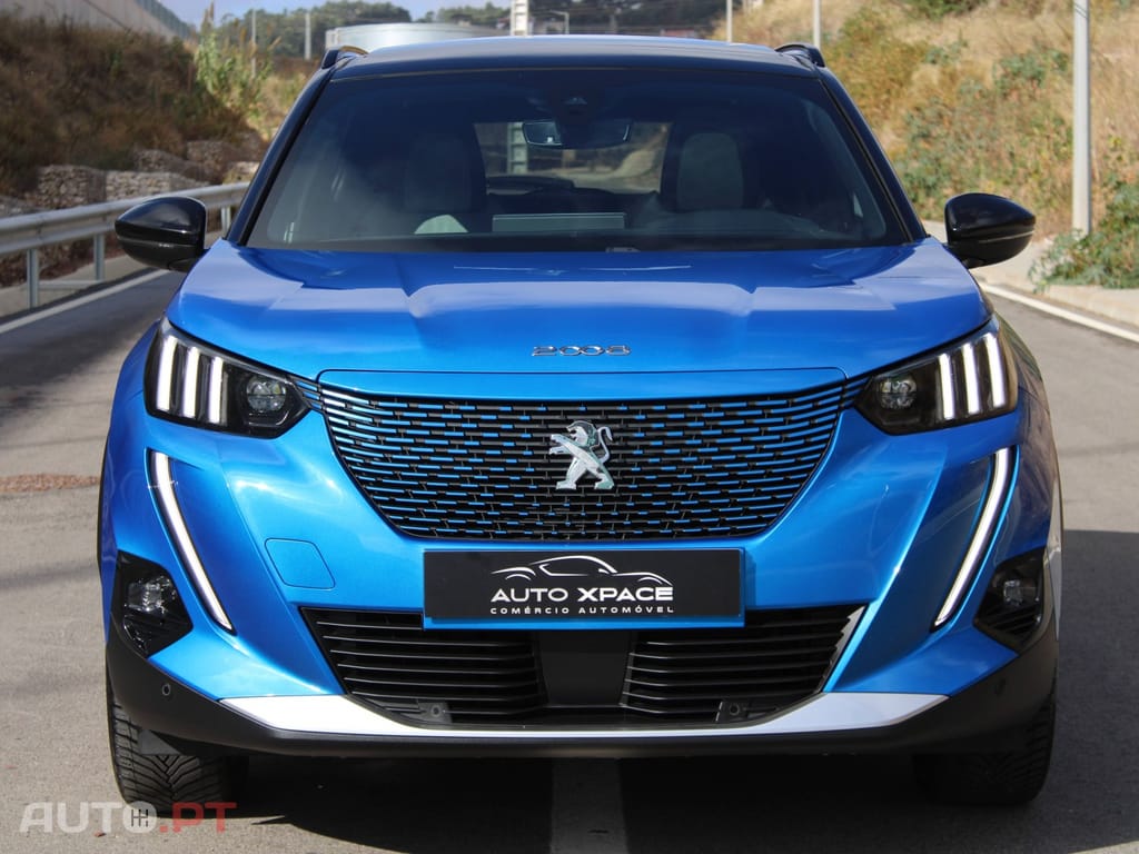 Peugeot E-2008 GT Pack