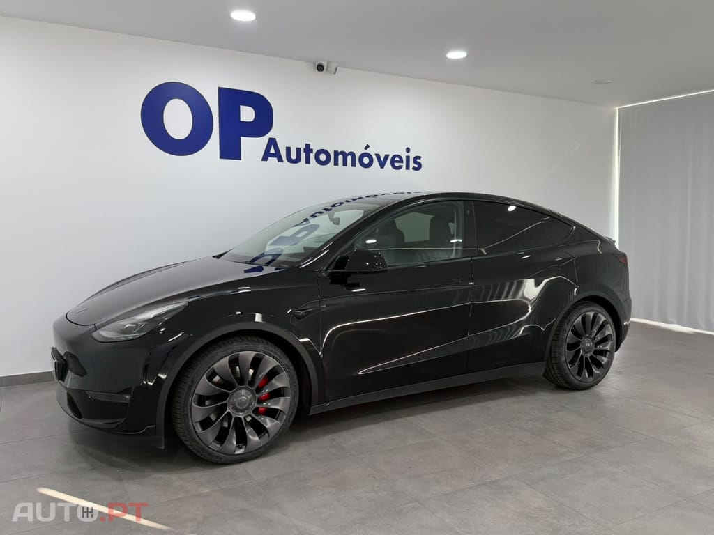 Tesla Model Y Performance TraÃ§Ã£o Integral