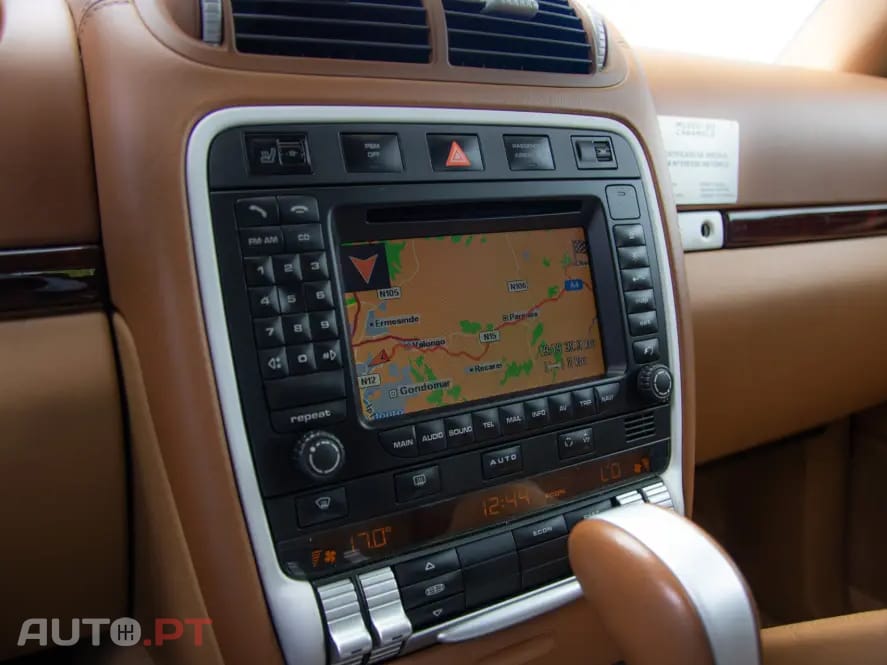Porsche Cayenne Tiptronic