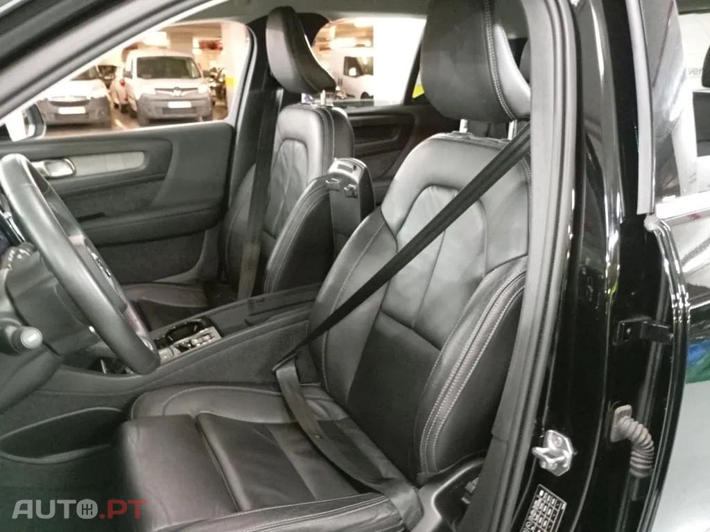 Volvo XC40 1.5 T4 PHEV Inscription