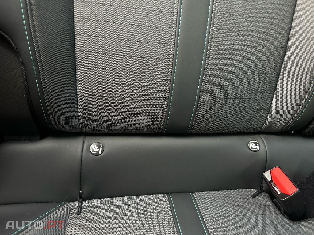 Peugeot 208 PureTech 100 Allure