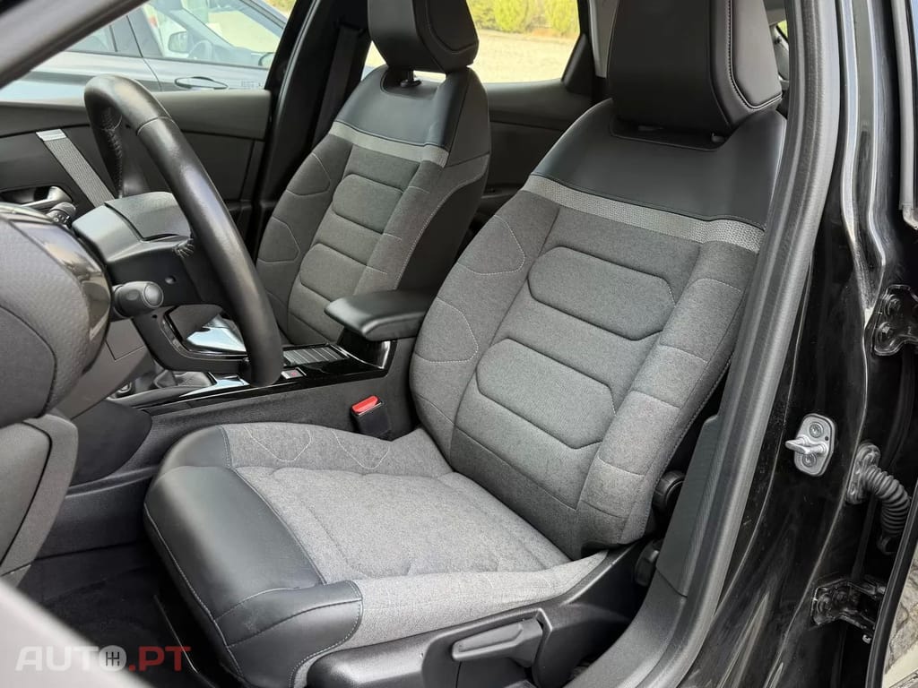 Citroën C4 1.5 BlueHDi Feel Pack — fotografia 11