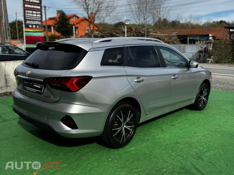 MG MG5 61 kWh Luxury