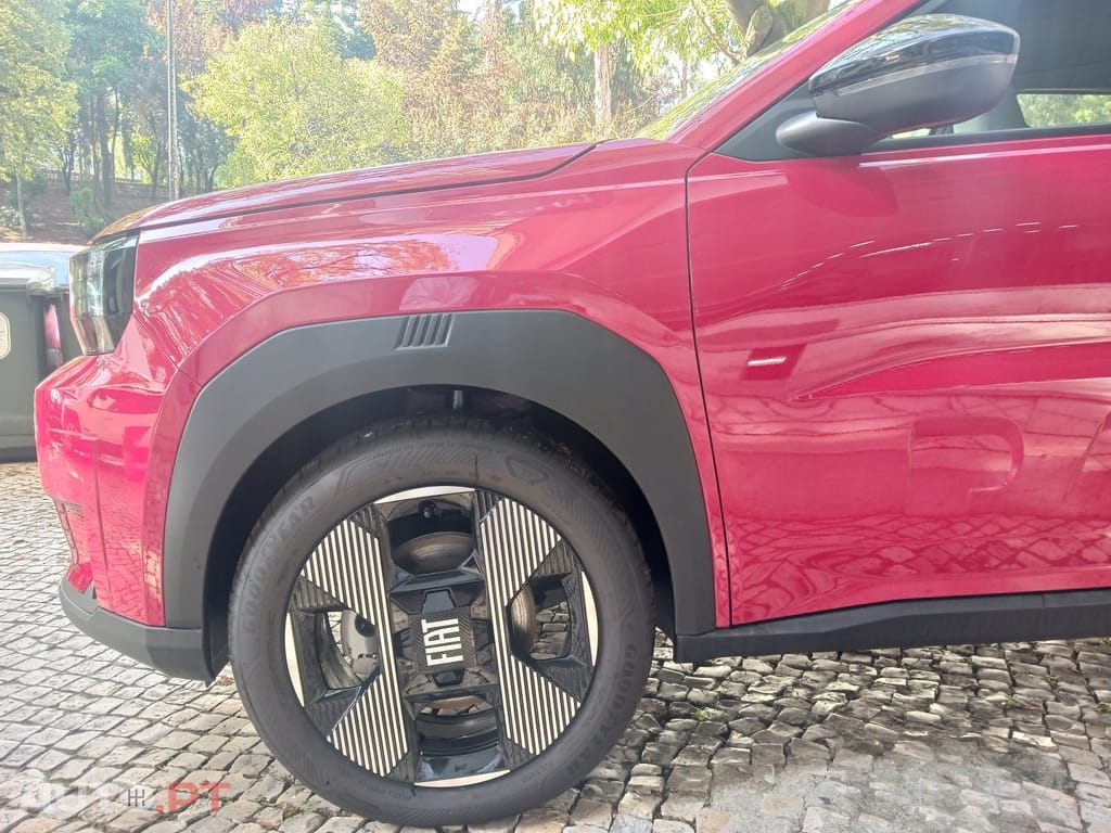 Fiat Grande Panda 1.2 Hybrid La Prima eDCT