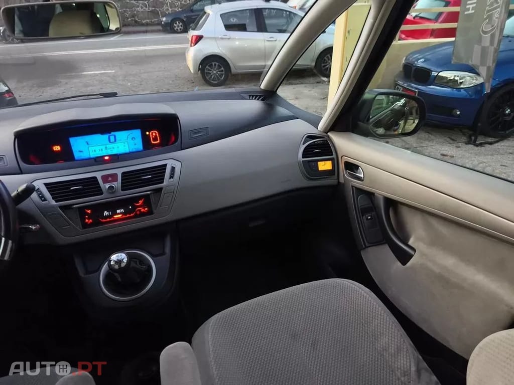 Citroen C4 Picasso 1.6 HDi Exclusive