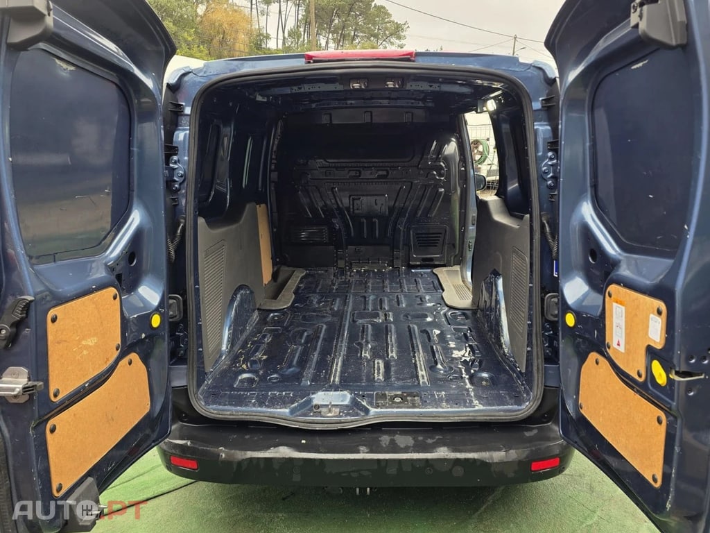 Ford Transit L2 TITANIUM (AUT)
